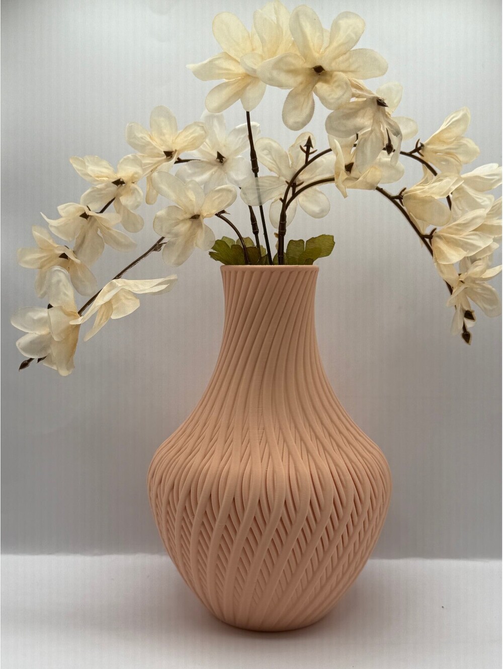 10" Quell Ribbed Vase - Modern Minimalist Home Decor